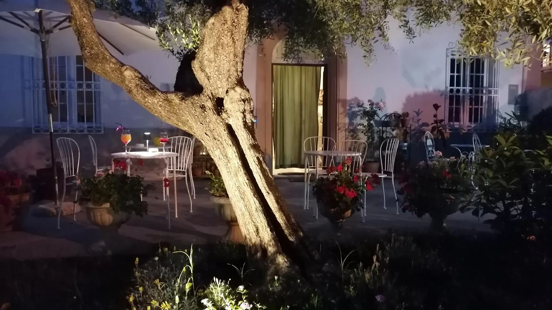 B&B Villa Lula Lucca Bed & Breakfast